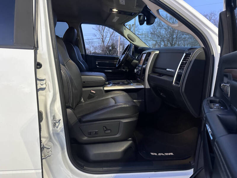 2015 RAM 1500 Laramie