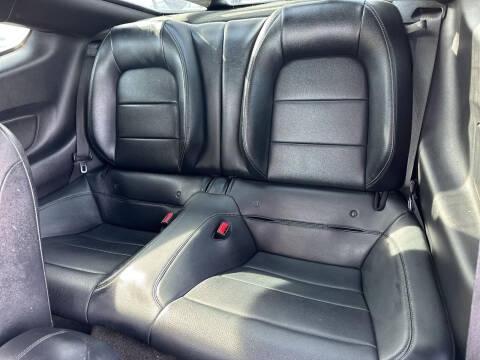 2016 Ford Mustang EcoBoost Premium