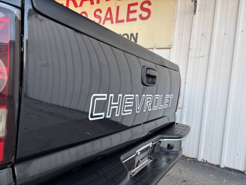 2004 Chevrolet Silverado 1500 Work Truck