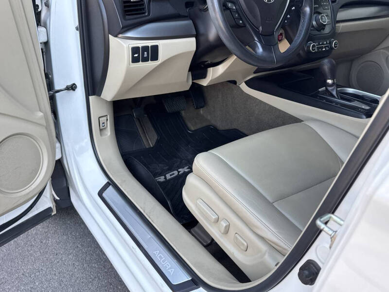2017 Acura RDX