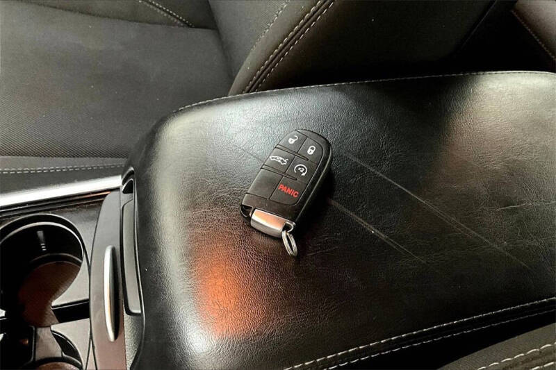 2018 Dodge Charger SXT