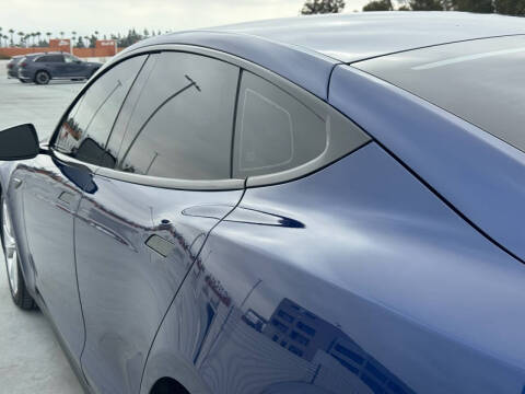 2015 Tesla Model S P85D