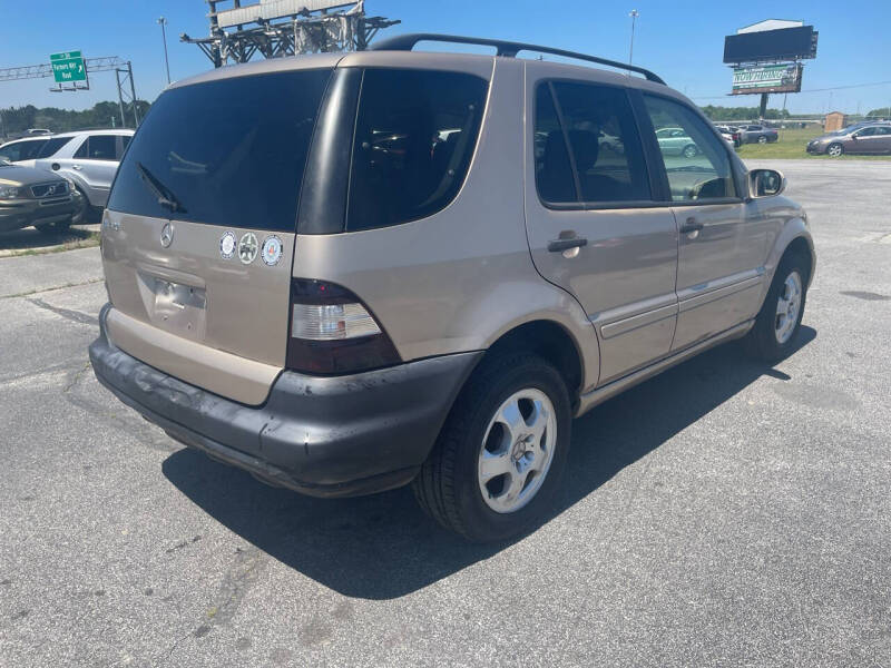 2002 Mercedes-Benz M-Class ML 320