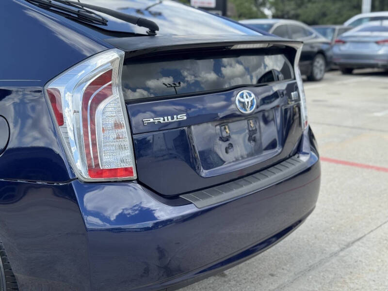 2014 Toyota Prius Two