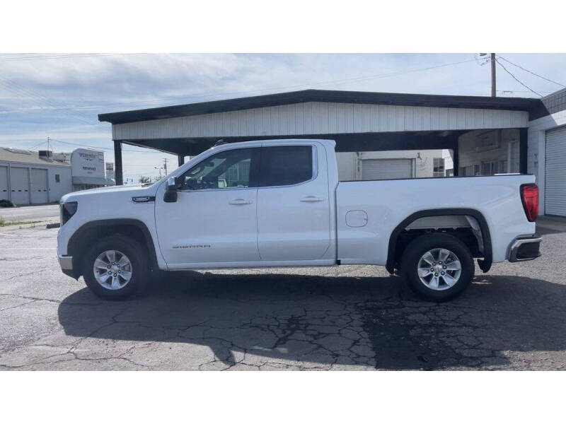 2025 GMC Sierra 1500 SLE