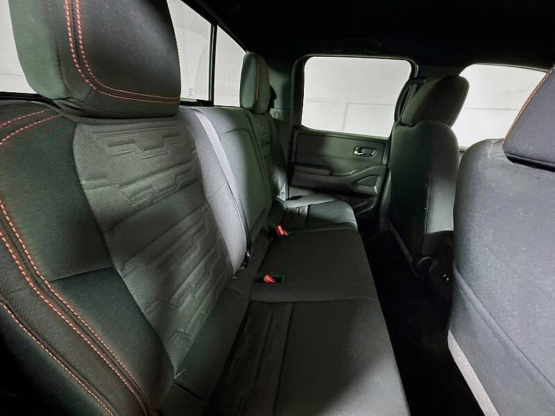 2025 Nissan Frontier