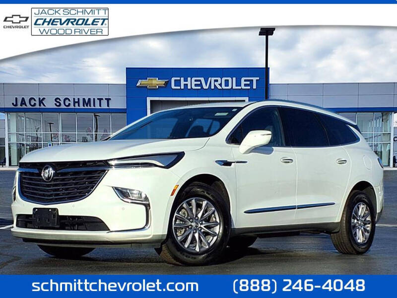 2023 Buick Enclave Essence's photo