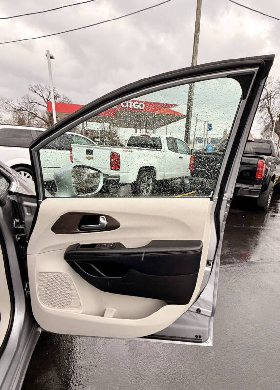 2019 Chrysler Pacifica Touring L