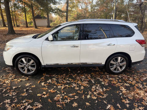 2015 Nissan Pathfinder Platinum