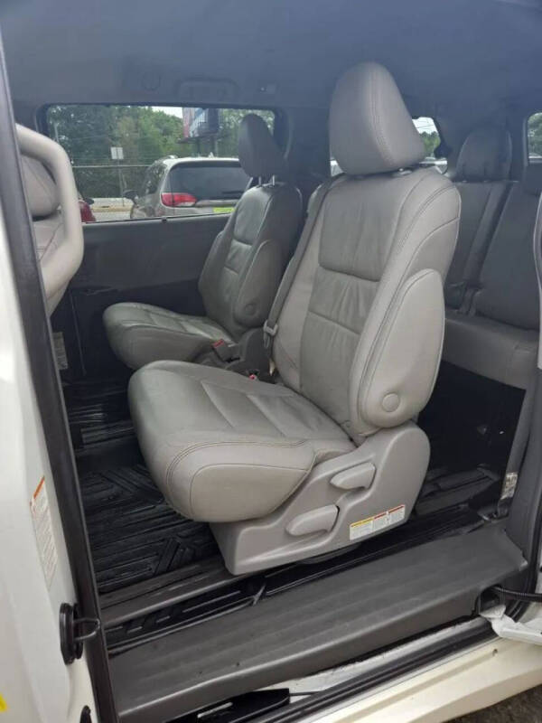 2018 Toyota Sienna