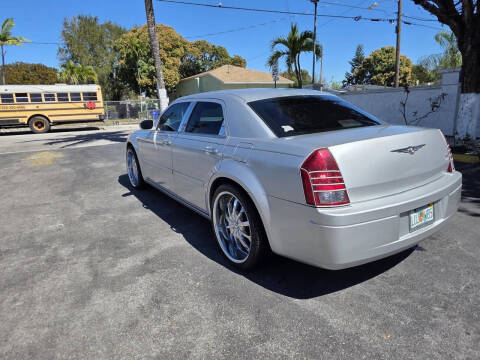 2005 Chrysler 300