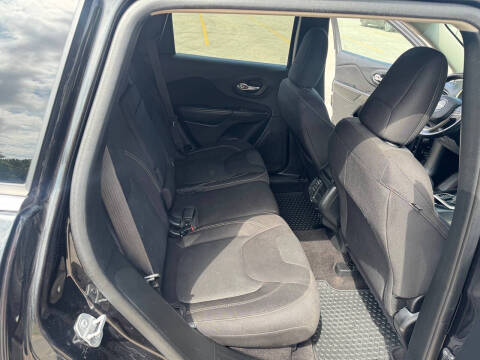 2016 Jeep Cherokee Latitude Altitude