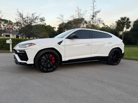 2022 Lamborghini Urus