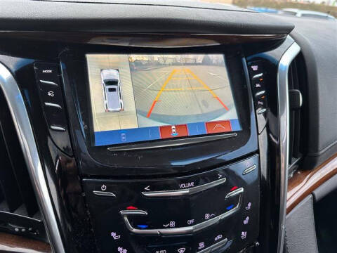 2017 Cadillac Escalade ESV Premium Luxury