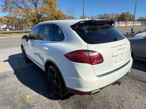2012 Porsche Cayenne S