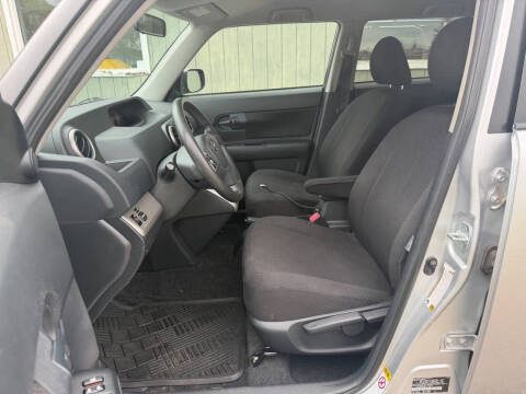 2009 Scion xB
