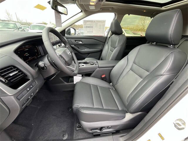 2025 Nissan Rogue SL