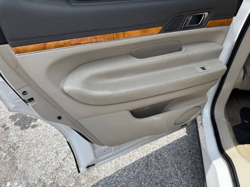 2011 Lincoln MKT EcoBoost