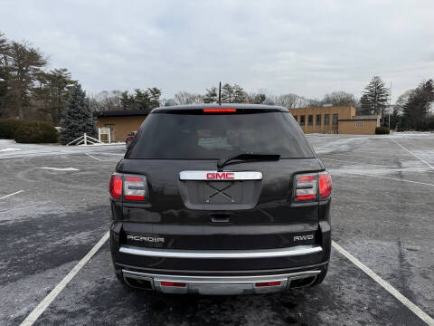 2016 GMC Acadia Denali
