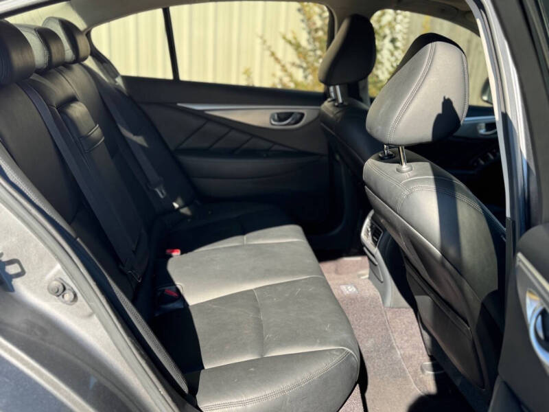 2014 Infiniti Q50 Premium