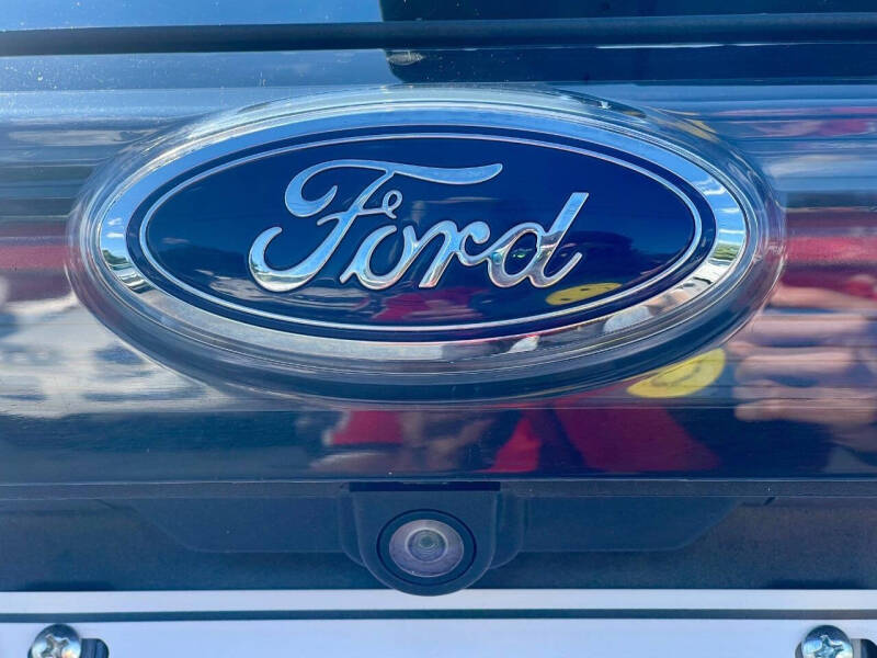 2018 Ford Edge Titanium