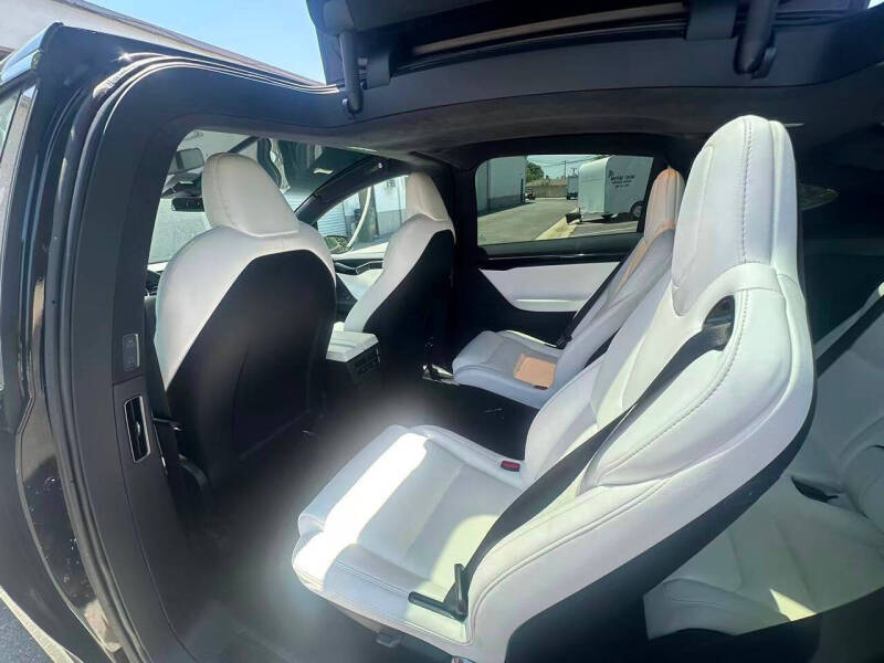 2021 Tesla Model X Long Range Plus