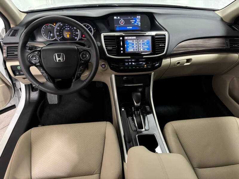 2017 Honda Accord Touring