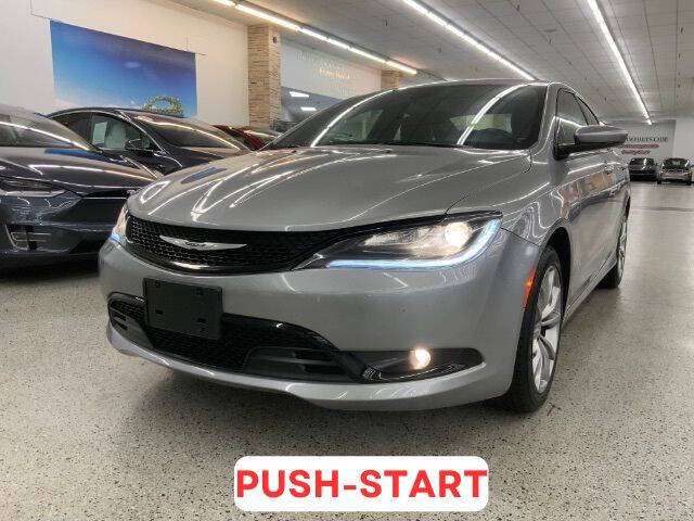 2016 Chrysler 200 S
