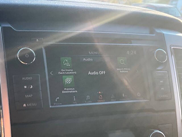 2019 Nissan Titan SV