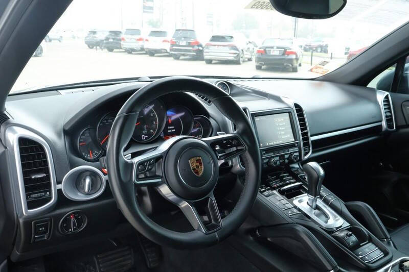 2016 Porsche Cayenne
