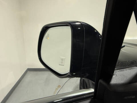 2023 Land Rover Range Rover Sport P360 SE