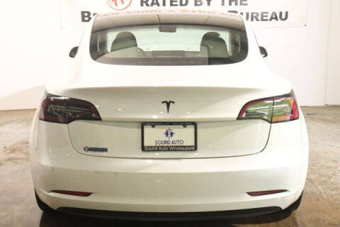 2020 Tesla Model 3 Standard Range Plus