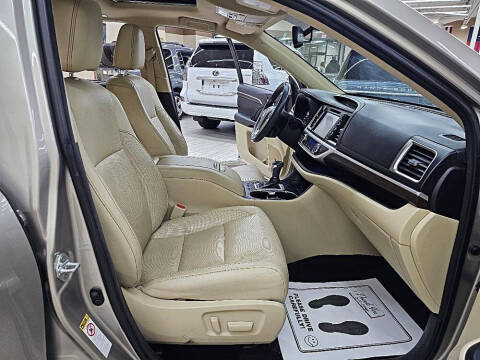 2016 Toyota Highlander