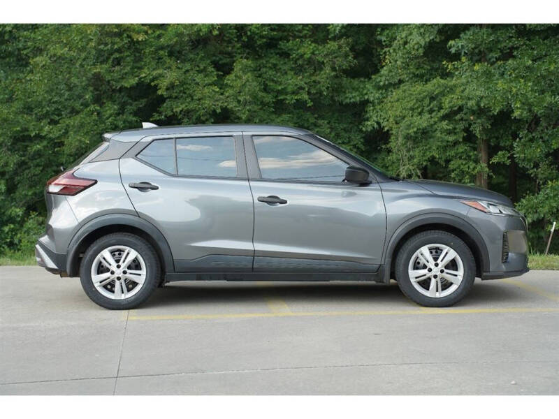 2021 Nissan Kicks S