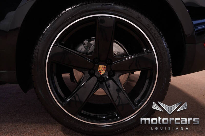 2020 Porsche Macan S