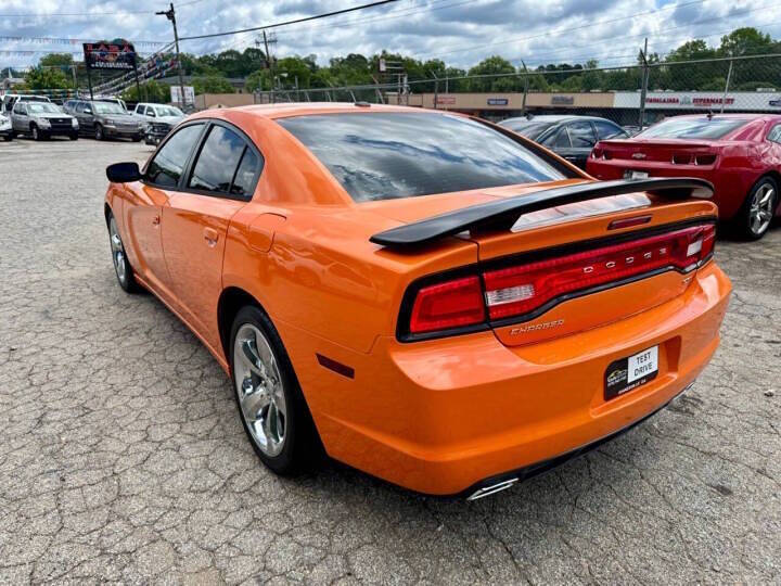 2014 Dodge Charger SXT