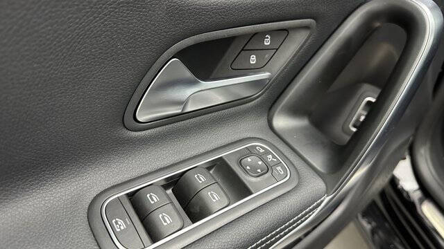 2025 Mercedes-Benz CLA CLA 250 4MATIC