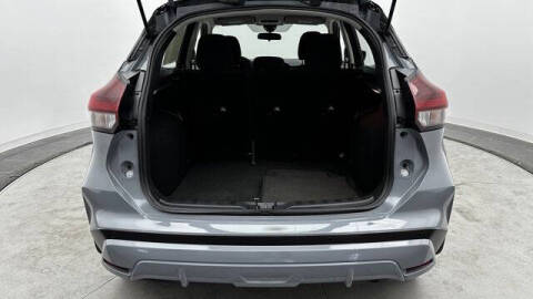 2022 Nissan Kicks SV