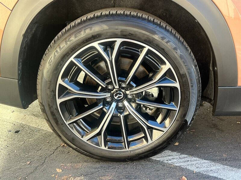 2025 Mazda CX-70 Plug-in Hybrid Premium Plus