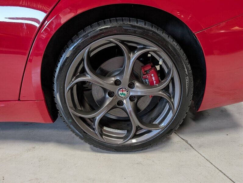 2019 Alfa Romeo Giulia Ti Sport