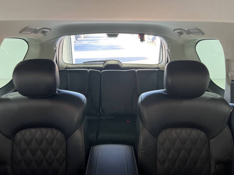 2023 Nissan Armada Platinum