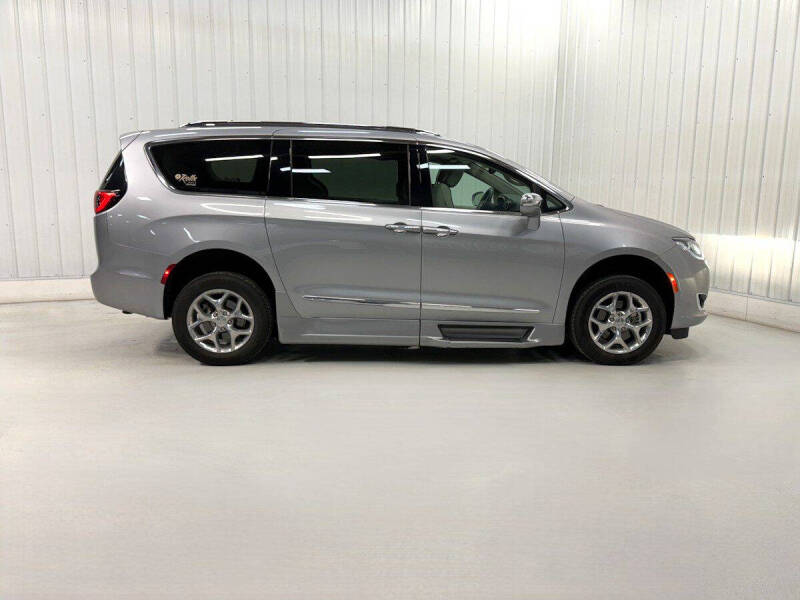 2018 Chrysler Pacifica Limited