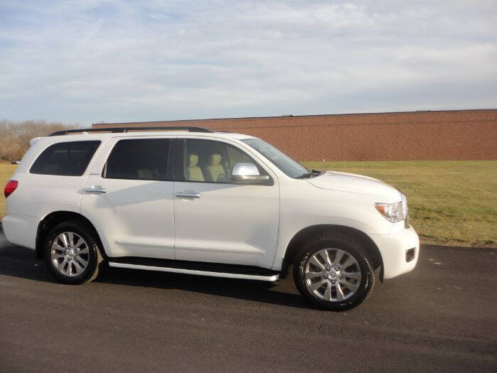 2010 Toyota Sequoia Limited