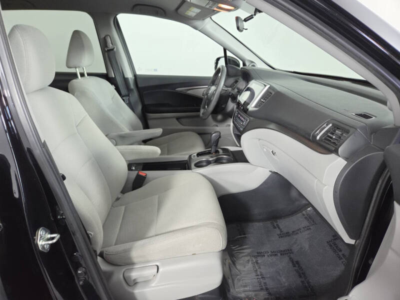 2017 Honda Pilot EX