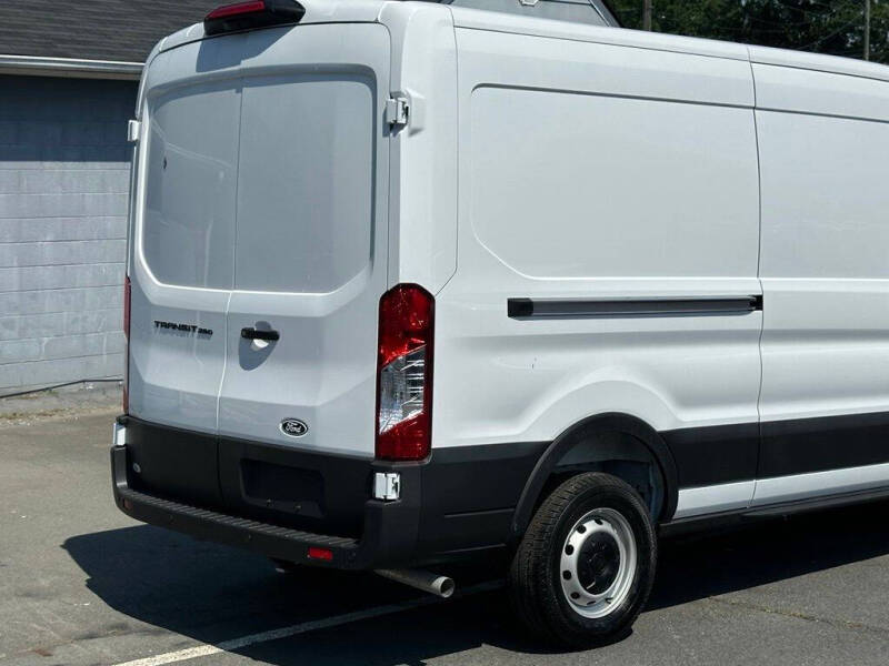 2026 Ford Transit 250