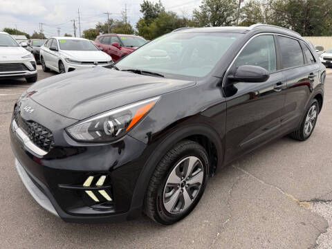 2022 Kia Niro LX