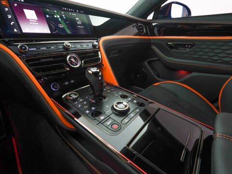 2025 Bentley Flying Spur