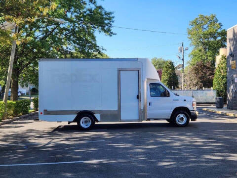 2021 Ford E-Series E-350 SD