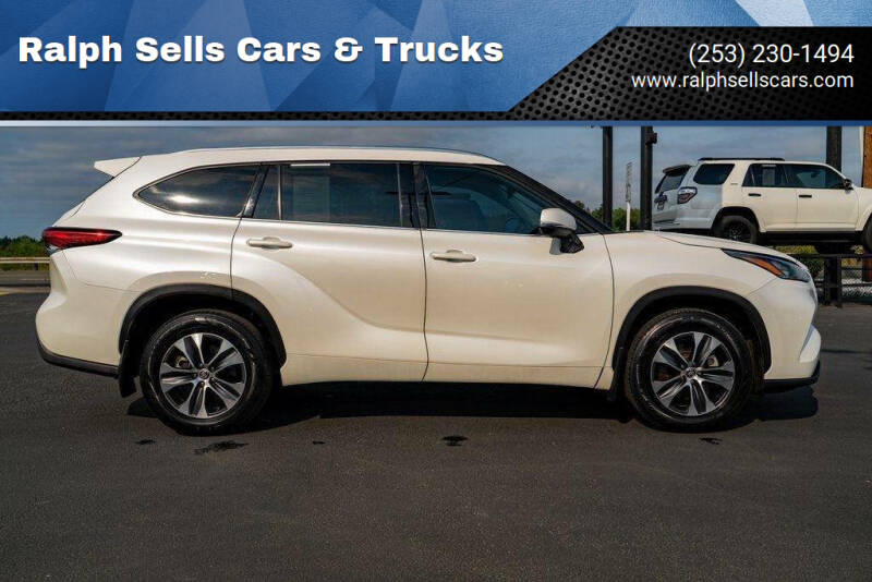 2020 Toyota Highlander XLE's photo