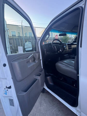 2017 Chevrolet Express 3500